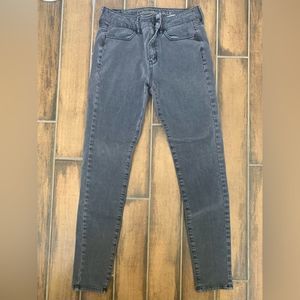 High Rise Dark Wash American Eagle Jeans